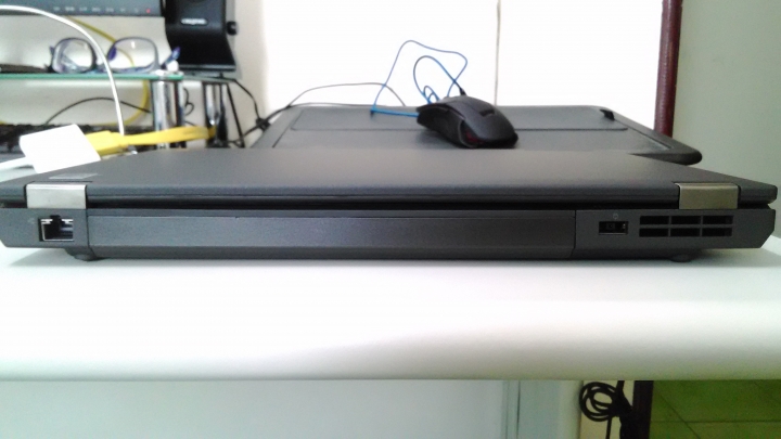 T440p 微開箱+改裝三鍵+SSD