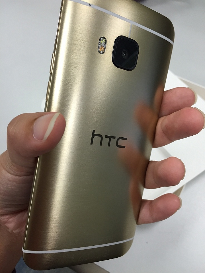 期待以久 M9 小開箱