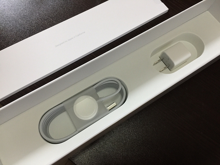 42mm 運動版 Apple Watch 白色 開箱