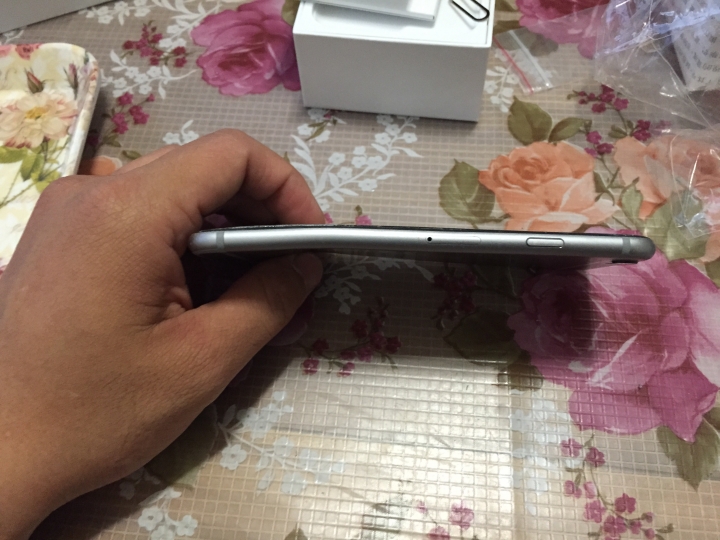 Iphone6 跳車～請幫我看看有沒有救