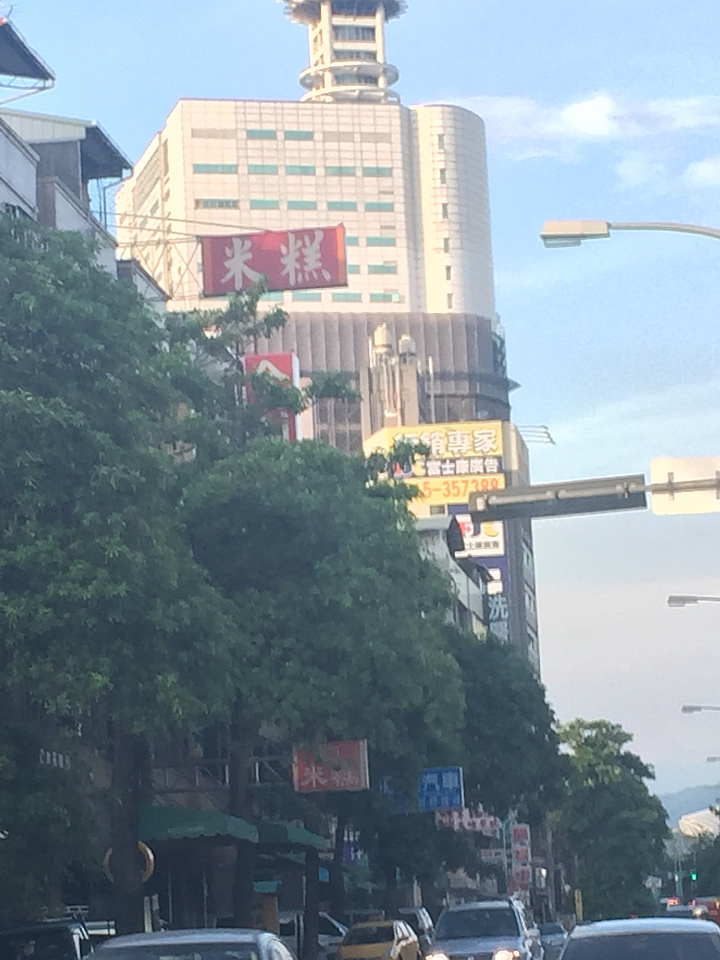 金沙百貨改艾美酒店動工了!?