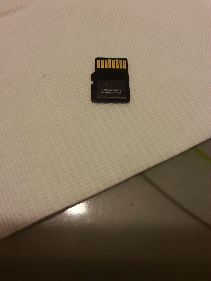 請問這張sandisk micro sd的真偽