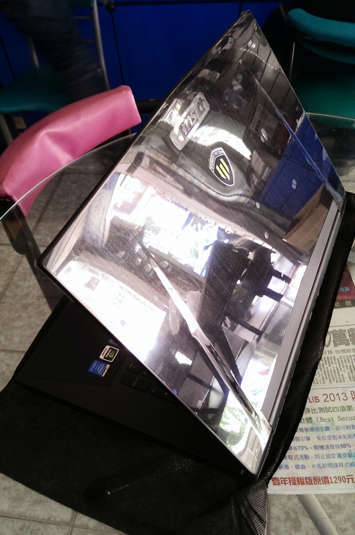 繪圖巨無霸，msi WT72-2OM 微開箱
