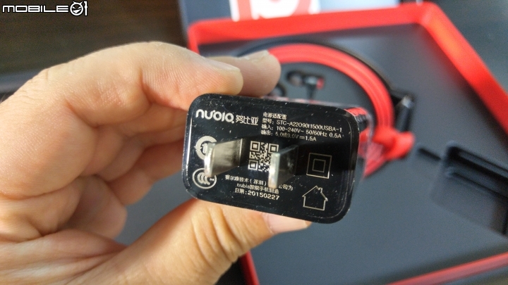 努比亞 nubia Z9 經典版 曲面無邊框手機~開箱~~