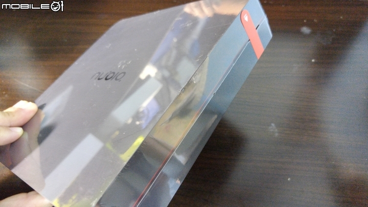 努比亞 nubia Z9 經典版 曲面無邊框手機~開箱~~