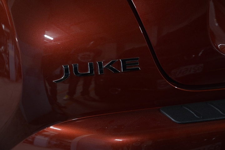 NISSAN JUKE DIY更換NISMO水箱護罩
