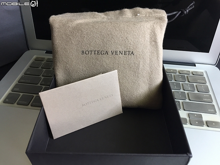 (開箱) Bottega Veneta® 義大利製 海軍藍分享