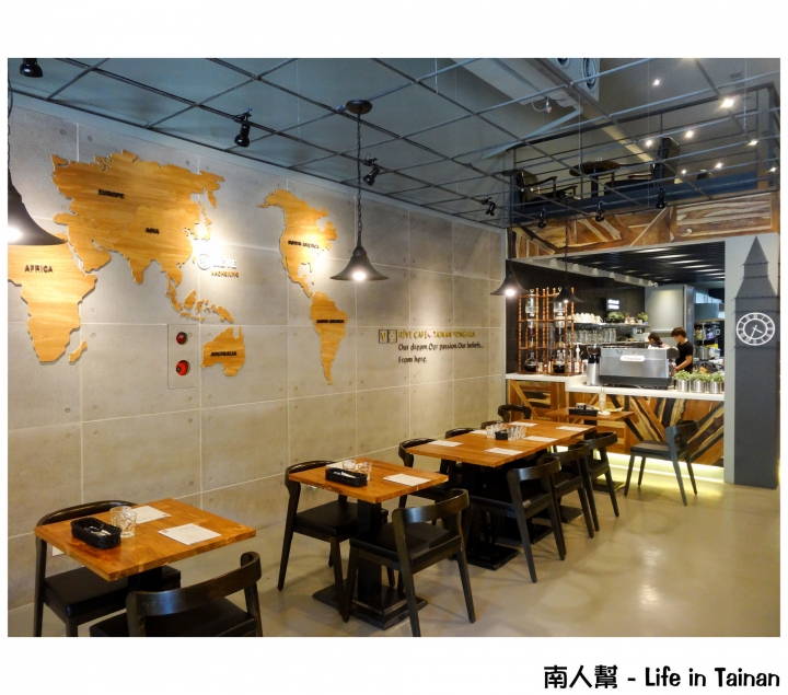 【台南市安平區-美食】不用特地去高雄，台南也有了~REVE黑浮咖啡(永華店)