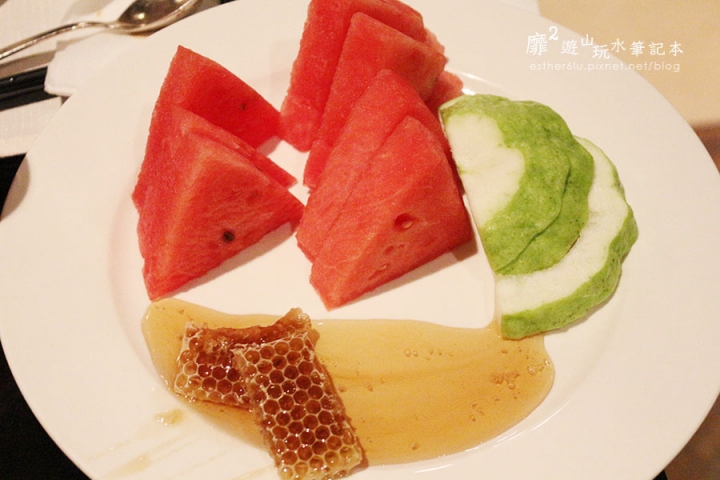 君品酒店~雲軒西餐廳 生蠔海膽下午茶吃到飽