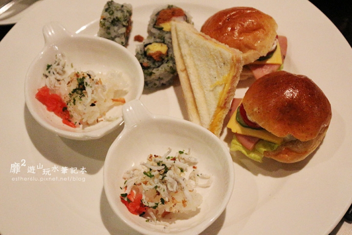 君品酒店~雲軒西餐廳 生蠔海膽下午茶吃到飽