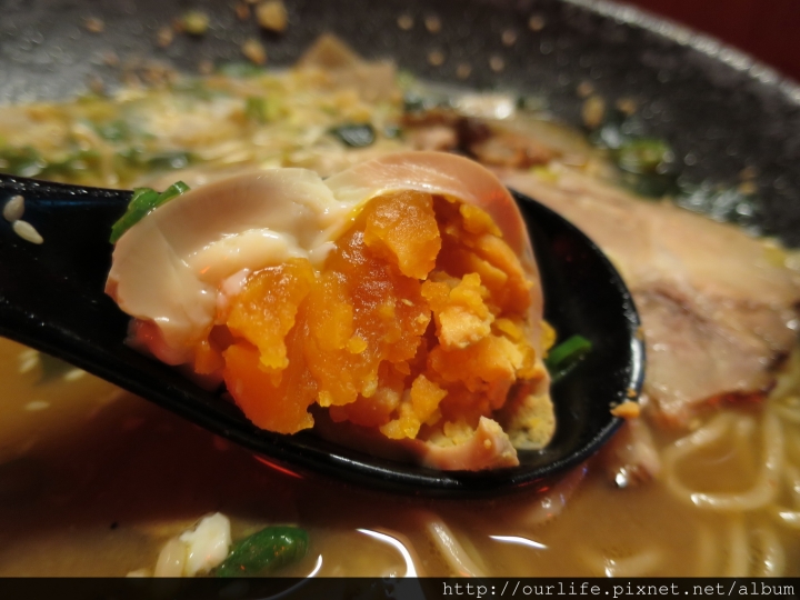 深夜食堂．湯濃肉嫩麵Q滑的京都風味噌叉燒拉麵@極の味道拉麵
