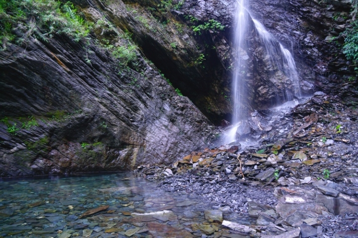 ▌屏東霧台‧旅遊景點 ▌清徹的神山之泉【神山瀑布】