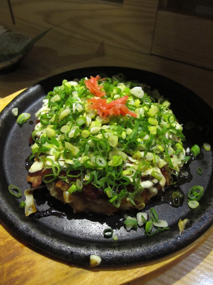 [食記] 二訪 旅．東京 travel 鐵板小料理!吃過會上癮!