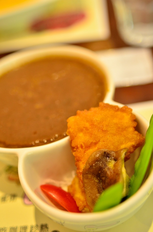 [強尼帶球 食記] 台南 安平 靚咖哩 會跳舞的香料在口中綻放著