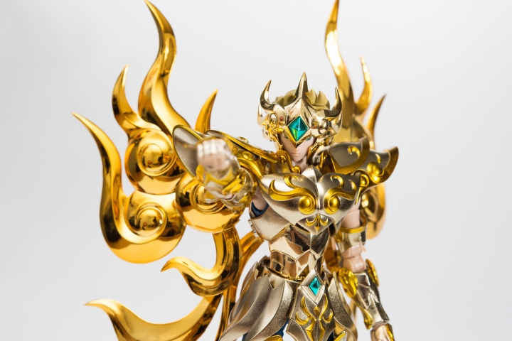 [分享] 聖衣神話 Leo Aiolia 獅子座神聖衣