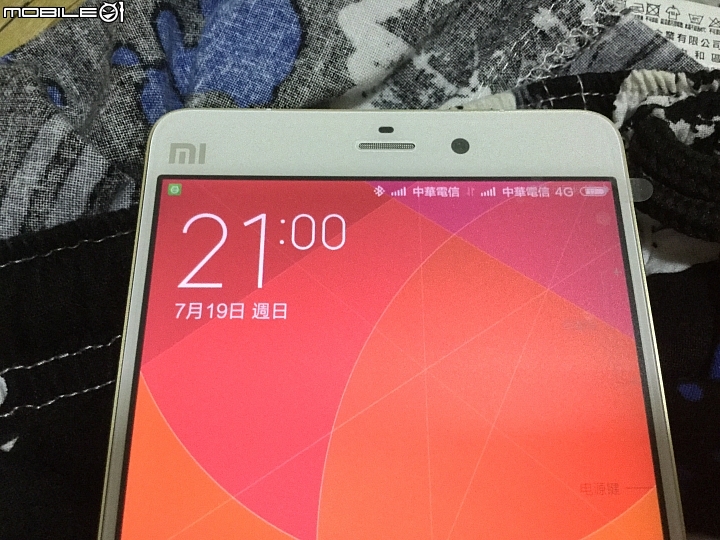 小米note頂配版64G金(7/24新增玻璃膜And透明殼and小狀況) 開箱