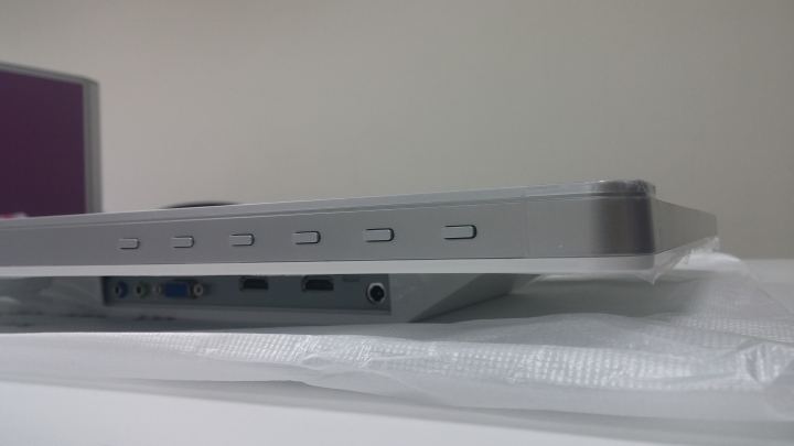 新分享25吋時尚大螢幕 ViewSonic VX2573-shw