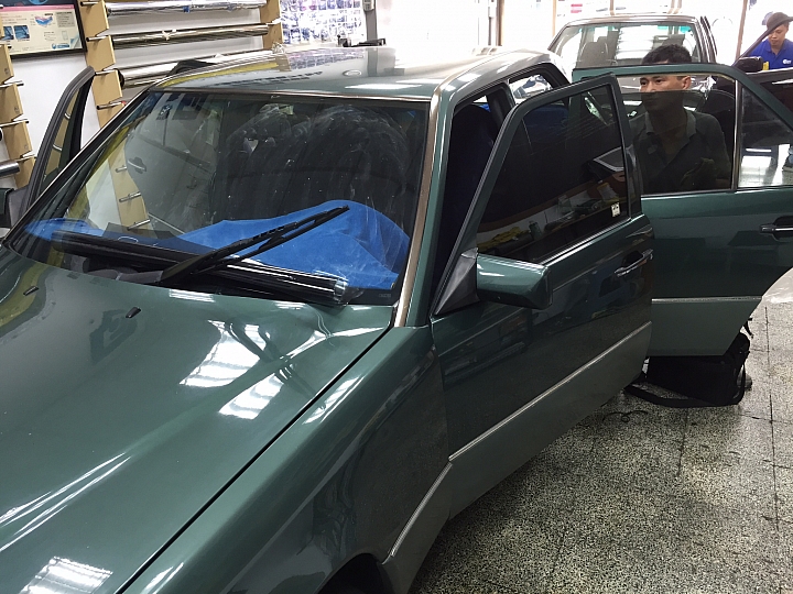 [德國老紳士] 1993 W124 E220 分享[文長圖多]