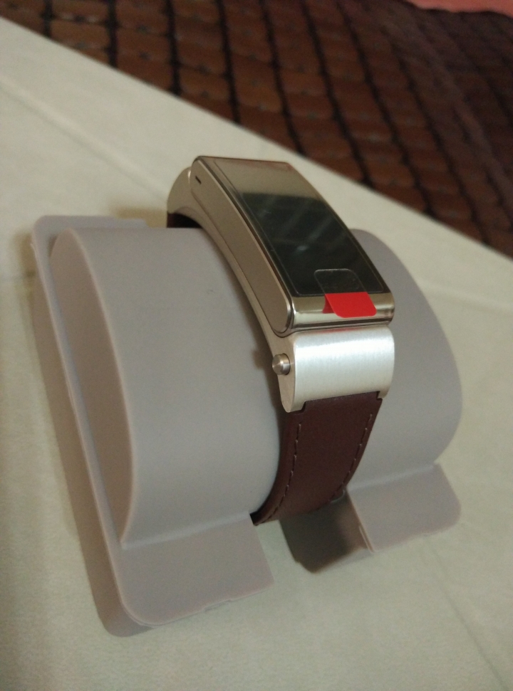華為 TalkBand B2 入手