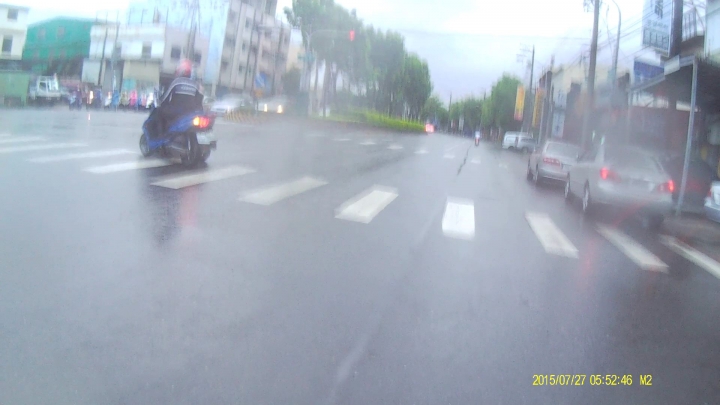 發現野生的G6 ABS版本 測試車