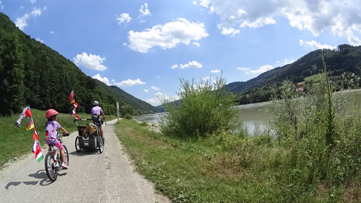 [單車拖車的無限可能] 2015夏 多瑙輪揚．夢想翱翔 (4th day)
