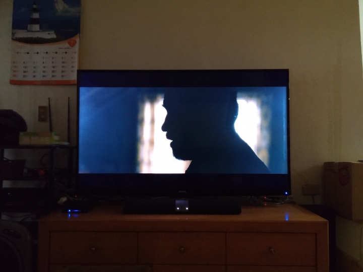 請問 BENQ 65RW6600這樣的情況算有問題嗎?