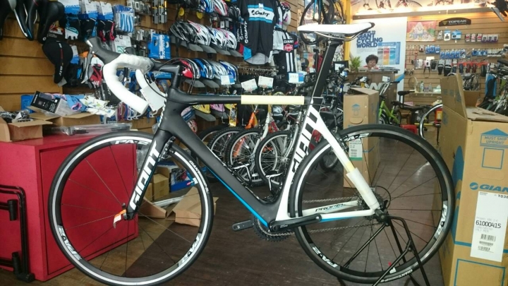 捷安特2016 Propel Advanced 2-E 開箱文