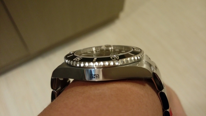 [開箱]人生第一支機械錶就上勞 ROLEX 116610LN