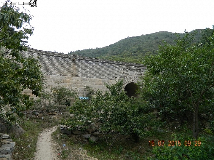 撞道口長城 (鎮虜關)