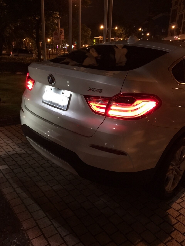 等待132天終於 F26  X4 開箱