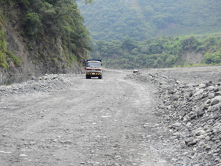 Nikon P900紀錄88風災後南橫公路復原情形