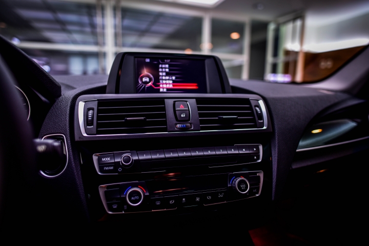 [開箱] Bmw 120i LCI