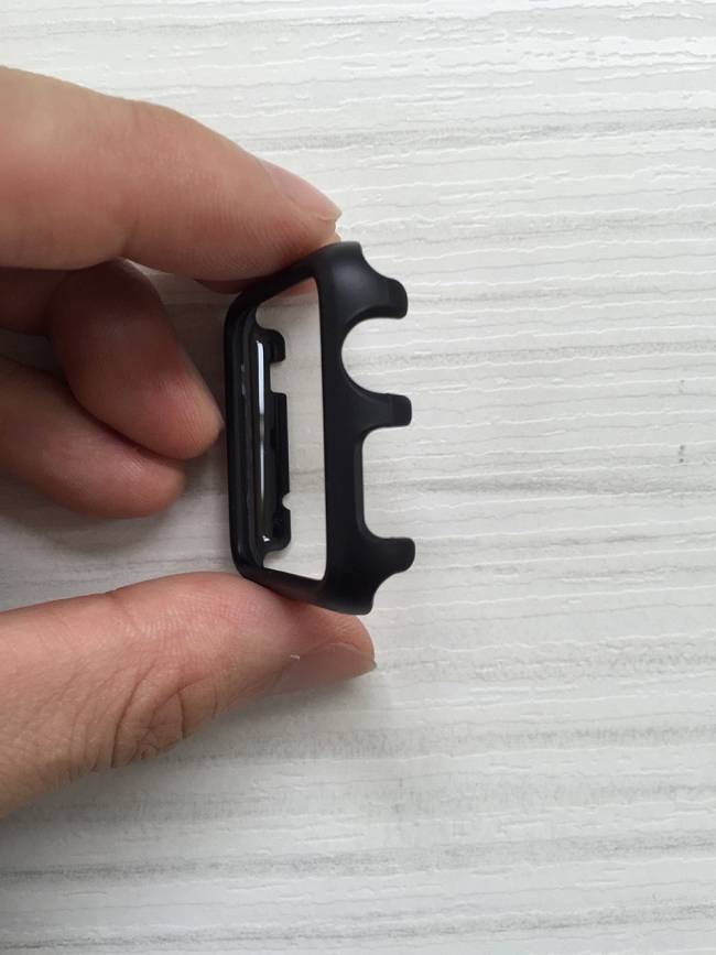 Apple Watch黑色運動版+SPIGEN保護殼小開箱