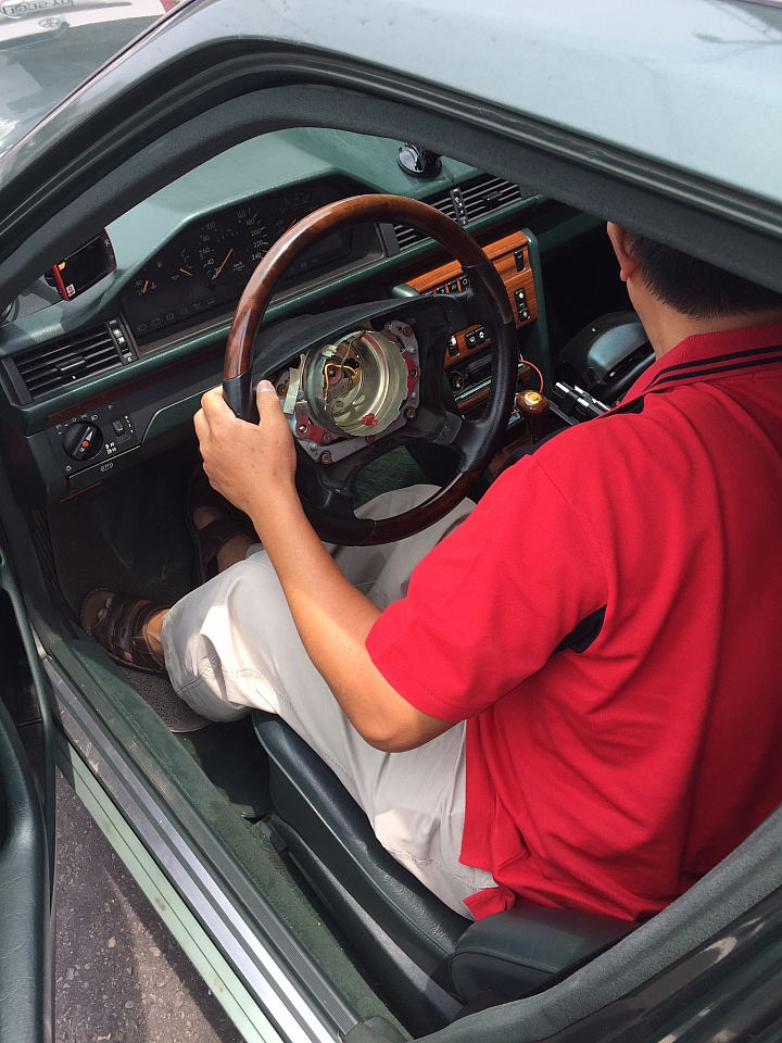 [德國老紳士] 1993 W124 E220 分享[文長圖多]