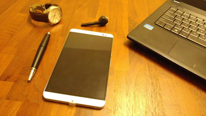 [開箱]華為HUAWEI X2 跨界平板手機分享
