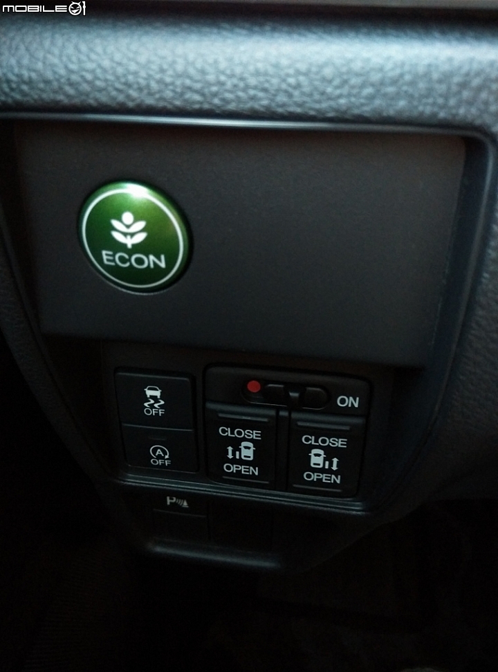 日本原裝Honda ODYSSEY 家庭試駕試乘體驗心得
