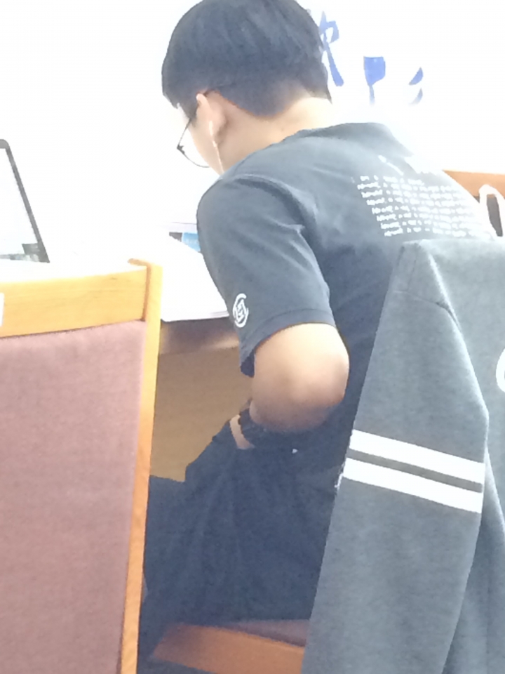 大大可以幫我朋友抓更厲害的東西嗎？