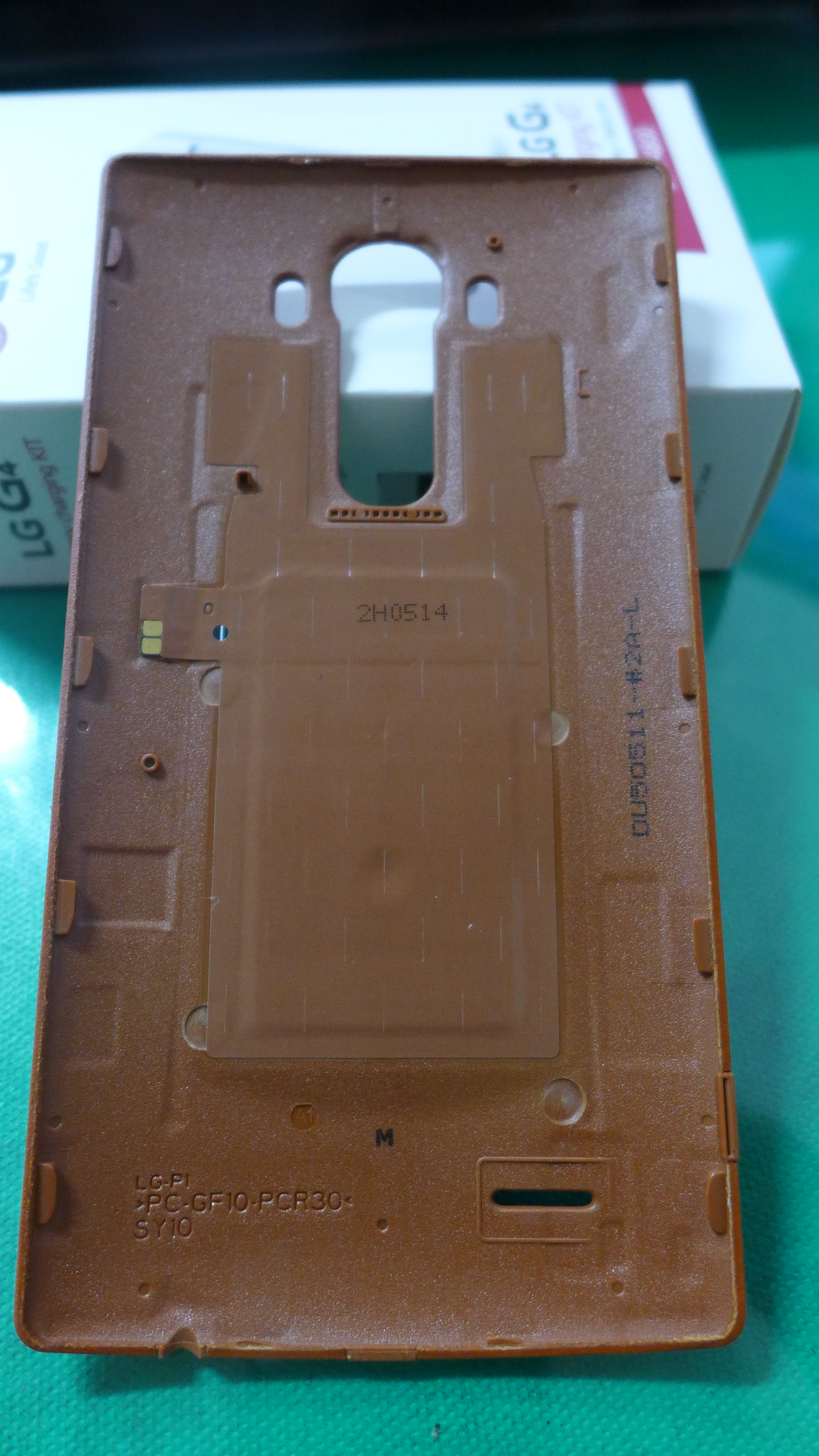 G4 簡易開箱 + 保護貼保護套