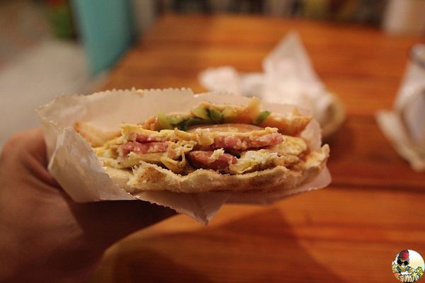 [食記] 澎湖馬公 鹹水號火炭吐司 健康消夜首選