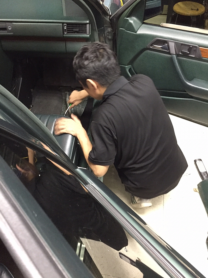 [德國老紳士] 1993 W124 E220 分享[文長圖多]