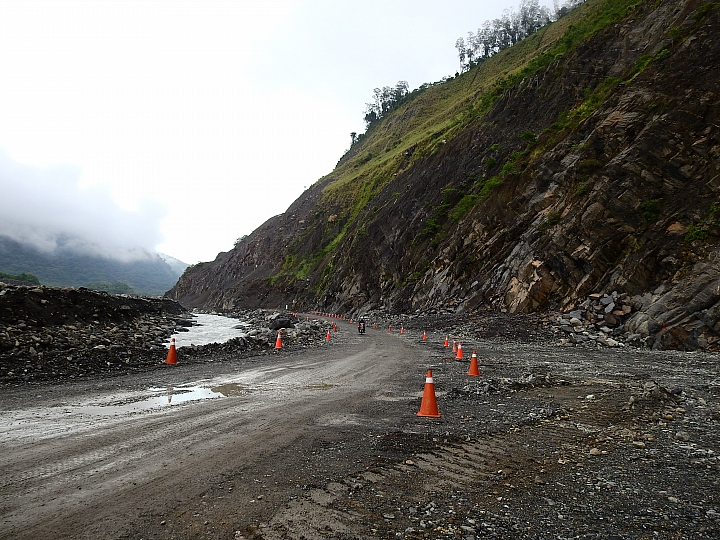 Nikon P900紀錄88風災後南橫公路復原情形