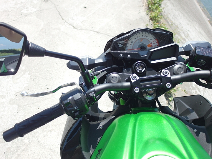 靜態開箱文 2015 KAWASAKI Z300