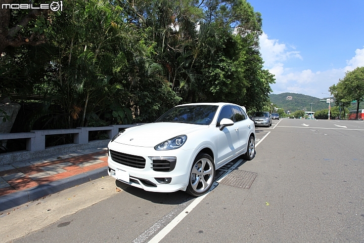 2015 Cayenne TechArt Body kit 1 開箱@TW