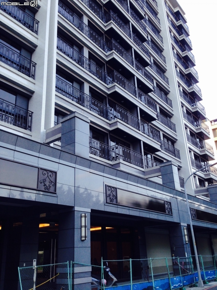 請益蘆洲國中後方(光榮路)合理新成屋成交價