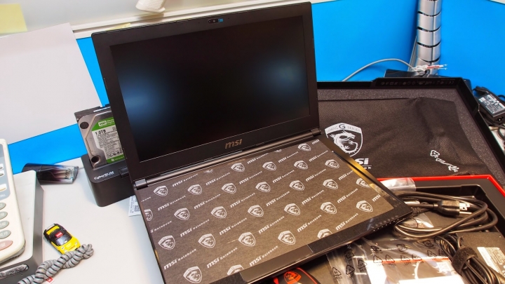 [開箱]微星MSI GS60 電競筆電拿來工作用