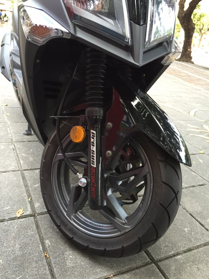 [機車]JET S 125 開箱照兼馴車小記