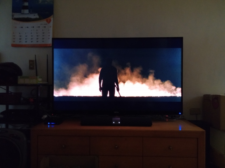請問 BENQ 65RW6600這樣的情況算有問題嗎?