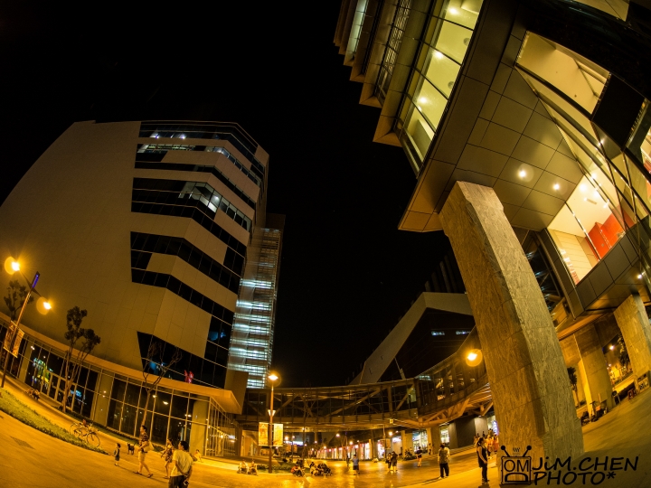 Olympus M.Zuiko 8mm F1.8 Fisheye PRO 開箱