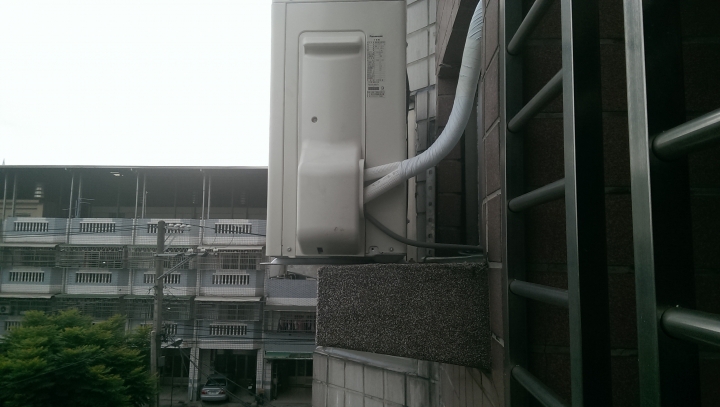 這樣安裝冷氣有無問題?危險性?