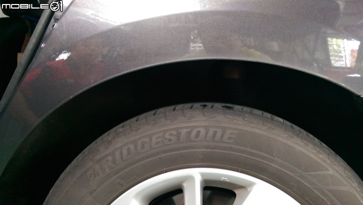 [分享] Nissan Super Sentra 改裝BC避震器 型式:BR TYPE (RS series) 不專業開箱